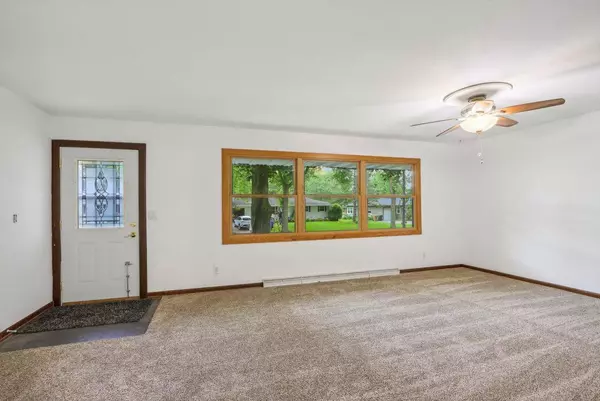 Maher Avenue AVE, Madison, WI 53716