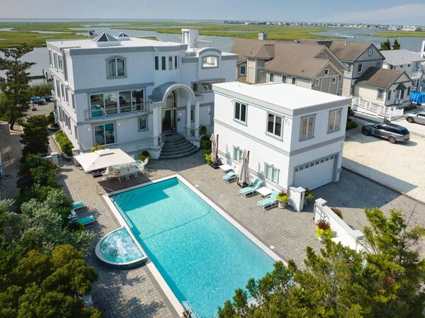5878 Ocean Drive, Avalon, NJ 08202