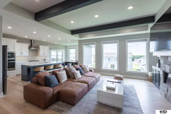 7805 S 199th Street, Gretna, NE 68028