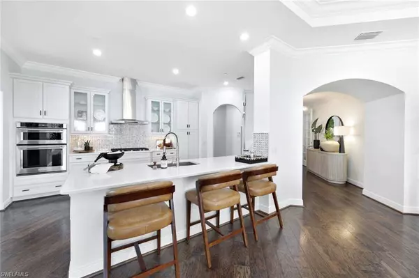 16440 CARRARA WAY #302, Naples, FL 34110