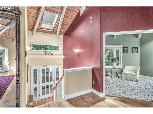 250 BELTON RD, St Helens, OR 97051
