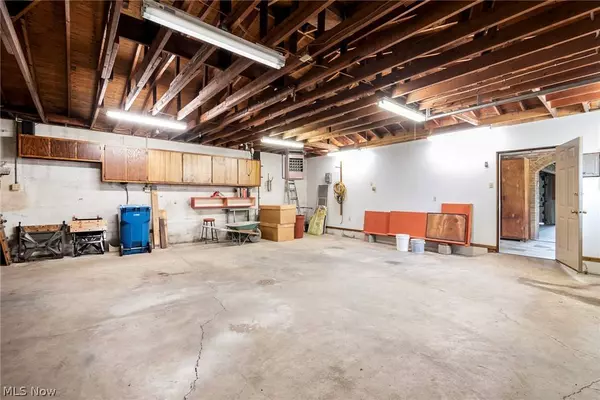 550 Edison ST, Struthers, OH 44471