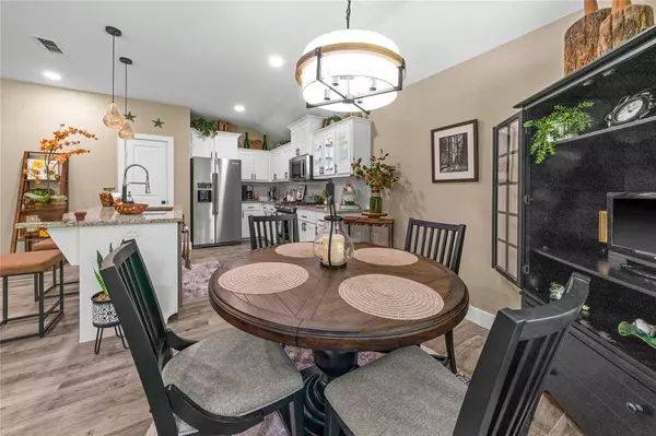 16018 Crossing Circle, Lindale, TX 75771