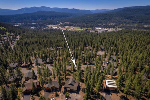 11976 Cavern Way, Truckee, CA 96161-0000
