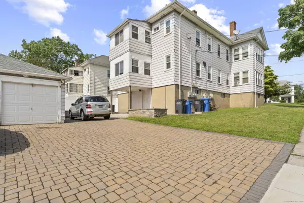 155 Fairfield Avenue, Hartford, CT 06114