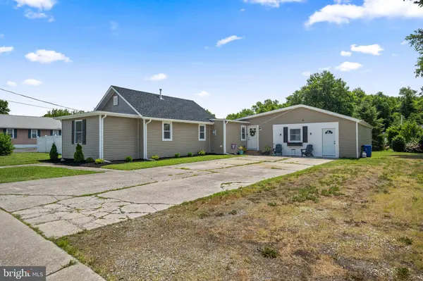 30 MORNINGSIDE DR, Pennsville, NJ 08070