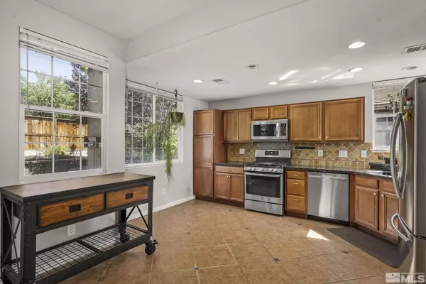 2546 Roman Drive, Sparks, NV 89434