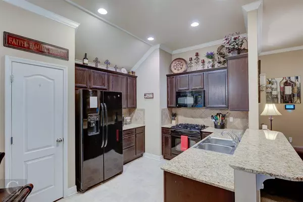 3823 Pickering Pass Drive, Bossier City, LA 71111