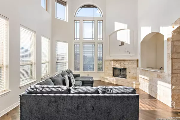 18415 BRANSON FALLS, San Antonio, TX 78255-3330