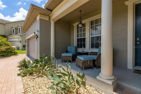 11851 SHELTERING PINE DR, Orlando, FL 32836