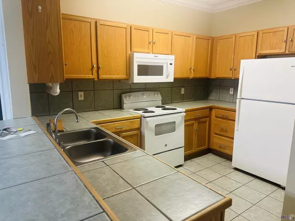 710 E BOYD DR #205, Baton Rouge, LA 70808