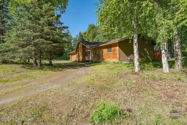 6681 W Cambridge DR, Wasilla, AK 99623