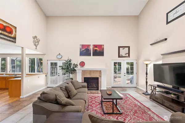 1542 12th LN, Fox Island, WA 98333