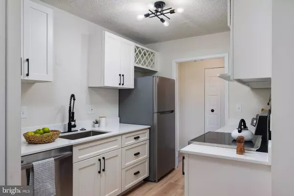 5300 COLUMBIA PIKE #1007, Arlington, VA 22204