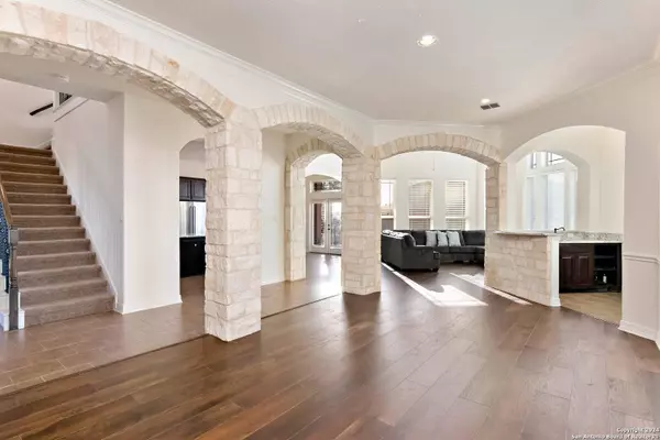 18415 BRANSON FALLS, San Antonio, TX 78255-3330