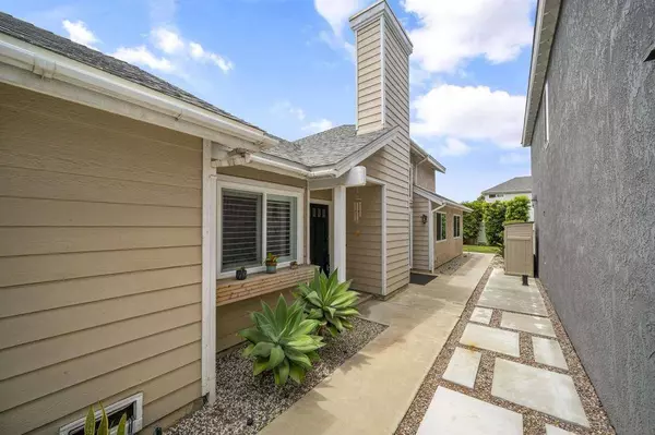 808 Windcrest, Carlsbad, CA 92011