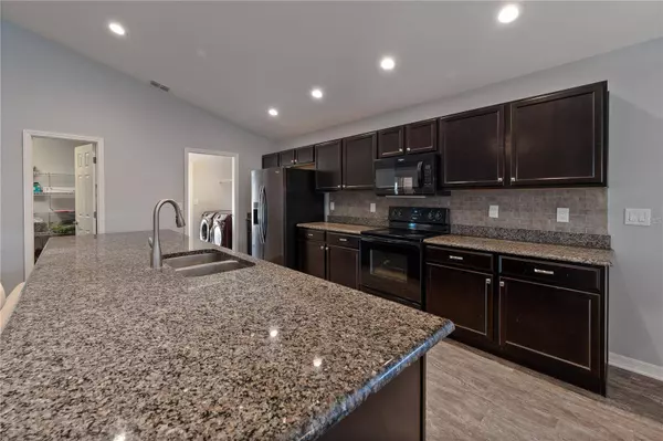 226 SANDESTIN DR, Haines City, FL 33844