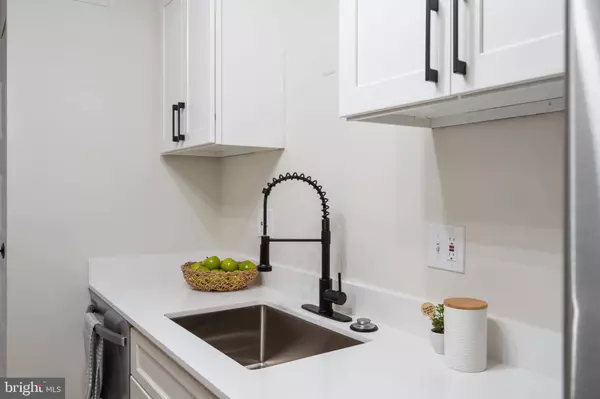 5300 COLUMBIA PIKE #1007, Arlington, VA 22204