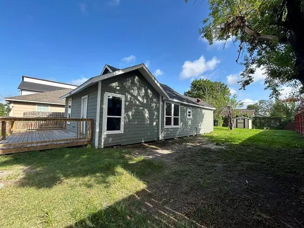 10218 Tangiers RD, Houston, TX 77041