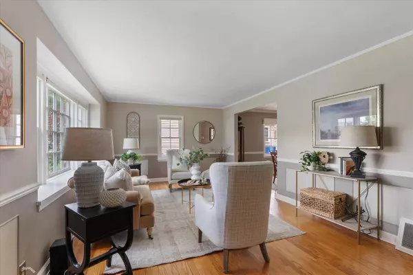 6108 N Shoreland, Whitefish Bay, WI 53217