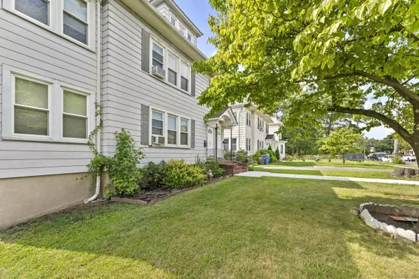 155 Fairfield Avenue, Hartford, CT 06114