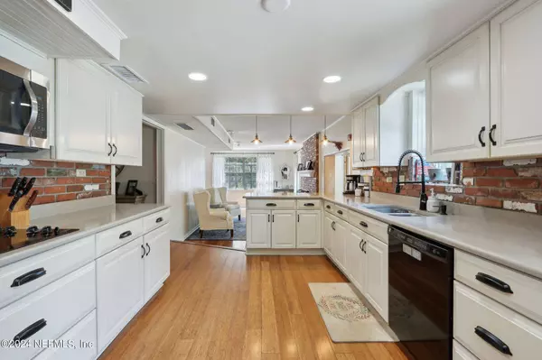 3617 CRAZY HORSE TRL, St Augustine, FL 32086