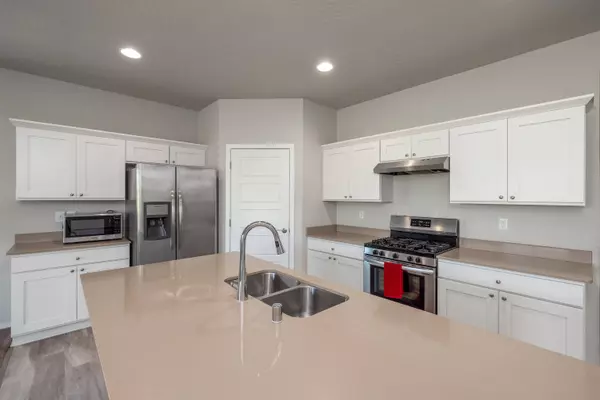 8013 S Fruitvale Ln, Cheney, WA 99004