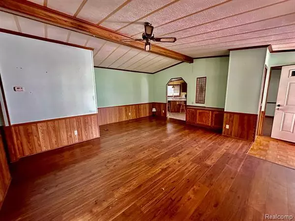 50104 AMBLESIDE, Shelby Twp, MI 48315