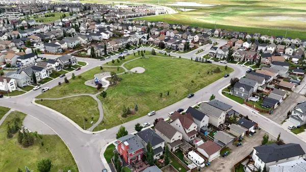 310 Copperpond Bay SE, Calgary, AB T2Z 0W4