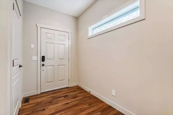 310 Copperpond Bay SE, Calgary, AB T2Z 0W4