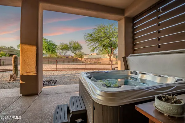 37529 N 20TH Street, Phoenix, AZ 85086