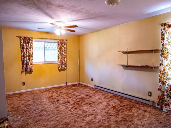 15621 E Valleyway Ave, Veradale, WA 99037