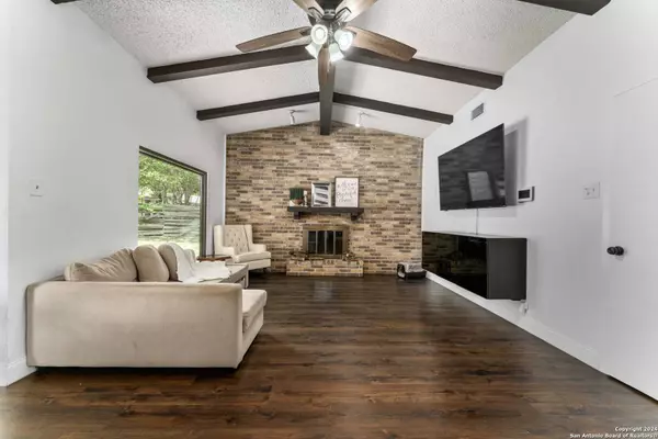 9567 DUNSTABLE, San Antonio, TX 78239-2315