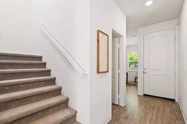 10601 Rhodes LN, Spring Valley, CA 91978