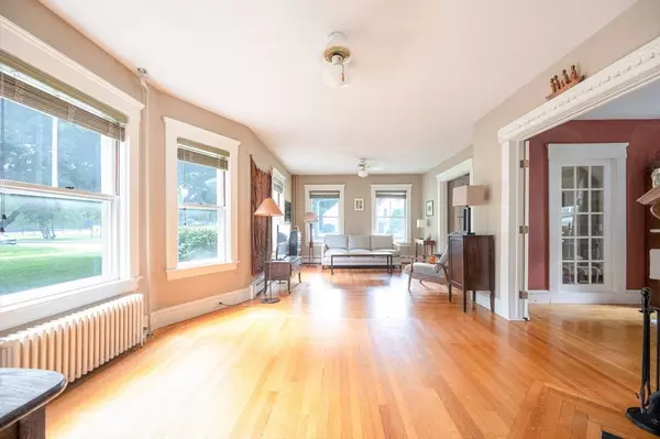 132 Franklin St., Wrentham, MA 02093