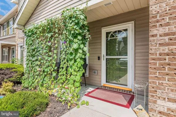 124 EASTERLY DR, Mechanicsburg, PA 17050