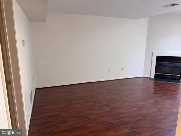 5502 GROUSE DR, Harrisburg, PA 17111