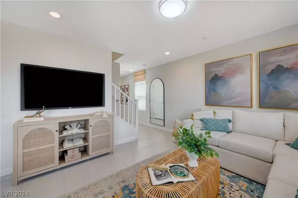 775 Esvons Passage Street, Henderson, NV 89011