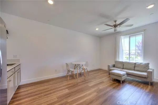 5839 E Belgravia AVE, Fresno, CA 93727