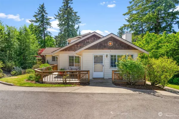 410 Steilacoom ST, Steilacoom, WA 98388