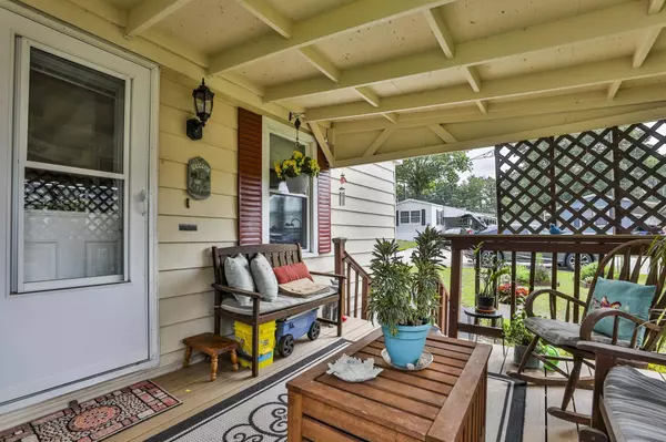 13 Cottonwood LN, Merrimack, NH 03054