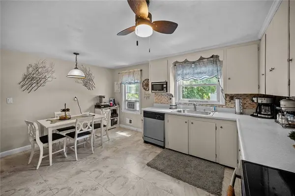 380 South AVE, Attleboro, MA 02703