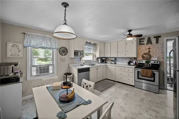 380 South AVE, Attleboro, MA 02703