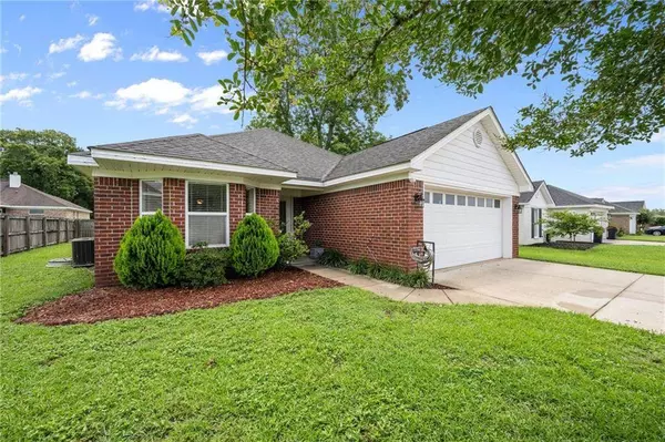 25976 Argonne DR, Daphne, AL 36526