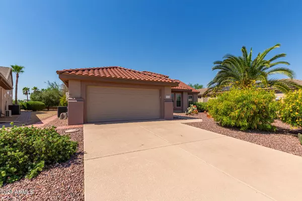 15631 W BETHESDA Court, Surprise, AZ 85374