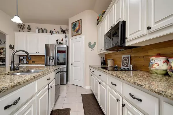 6321 Keyhole Circle, Lake Worth, TX 76135