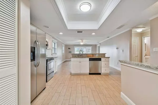 1920 CEDAR RUN CT, Plant City, FL 33563