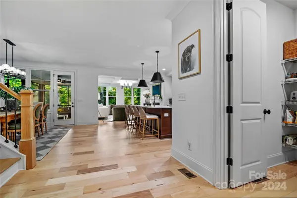 4310 Palm DR, Denver, NC 28037