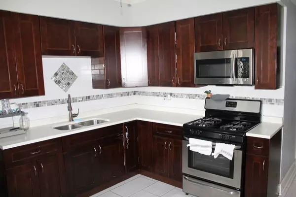 2411 S 56th CT, Cicero, IL 60804