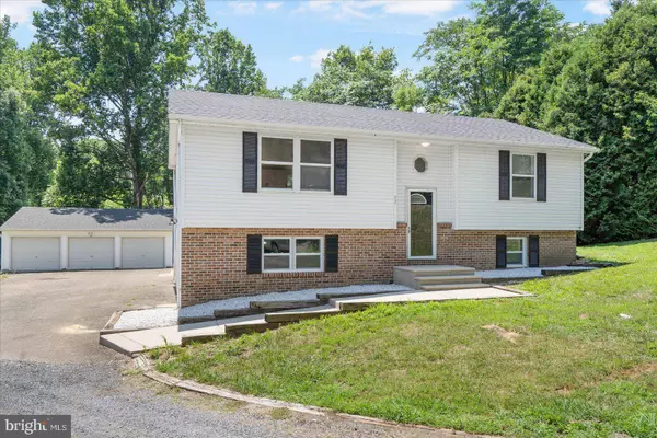 77 MARTIN RD, Conowingo, MD 21918